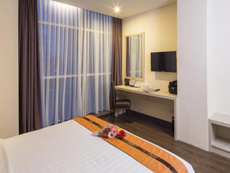 Oria Hotel Jakarta Room photo