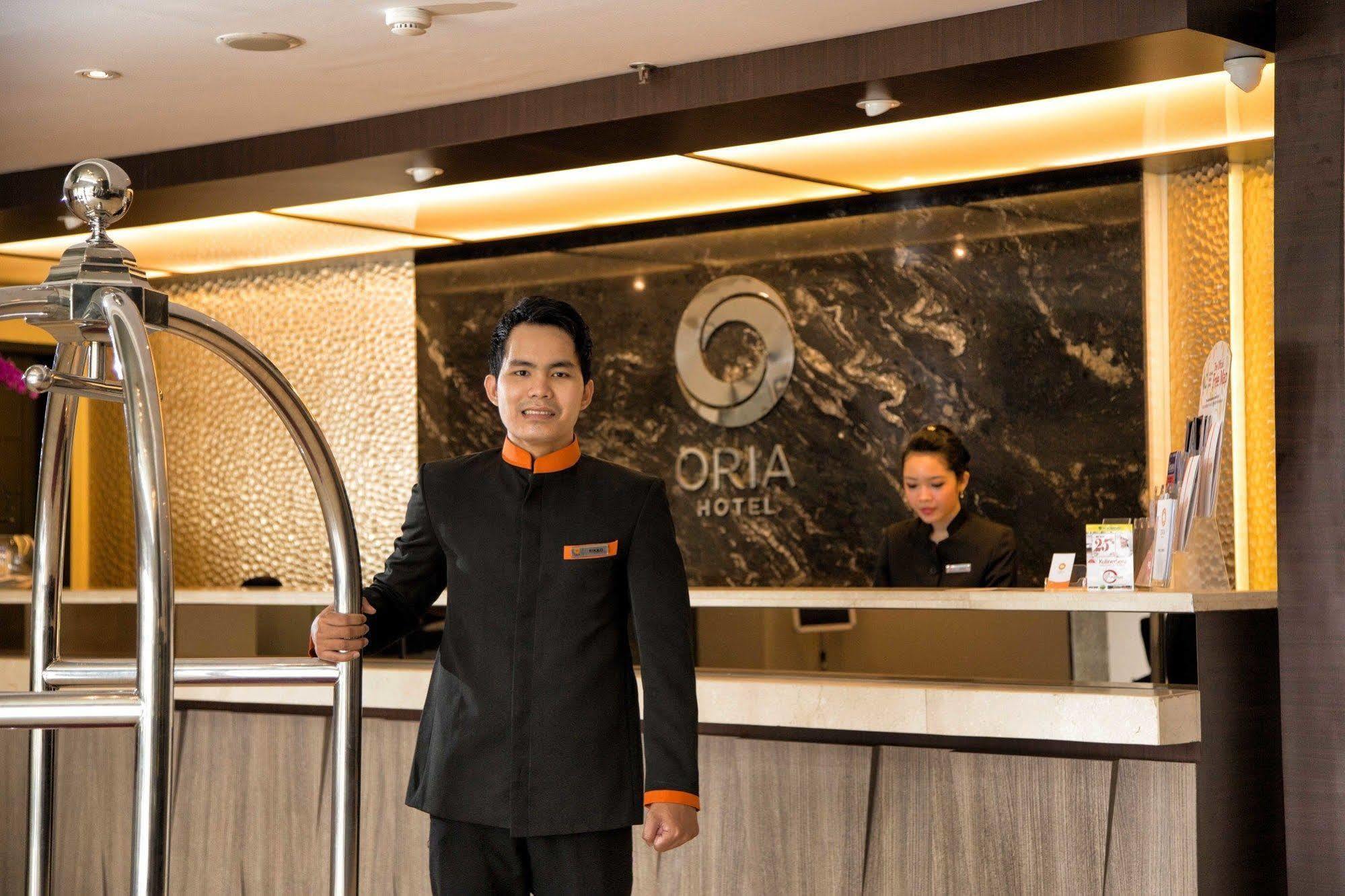 Oria Hotel Jakarta Exterior photo